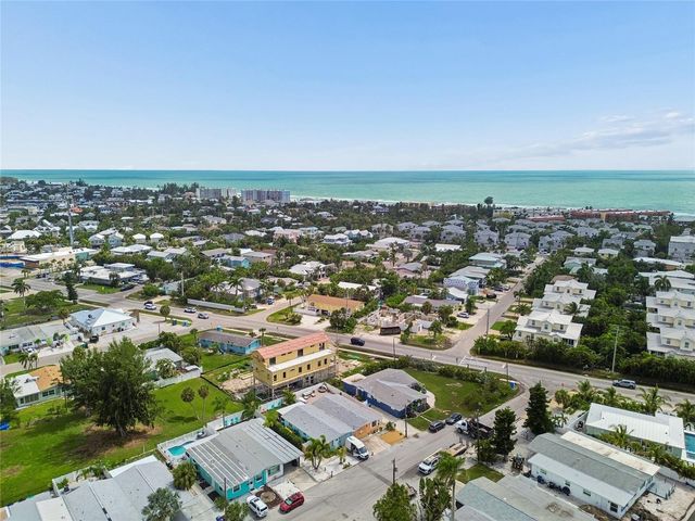 403 63RD STREET, Holmes Beach, FL 34217