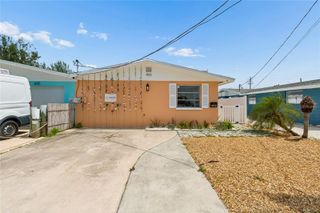 403 63RD STREET, Holmes Beach, FL 34217