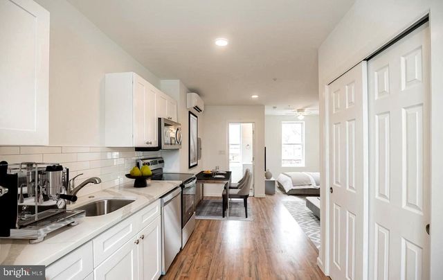 2626 RIDGE AVE, Philadelphia, PA 19121