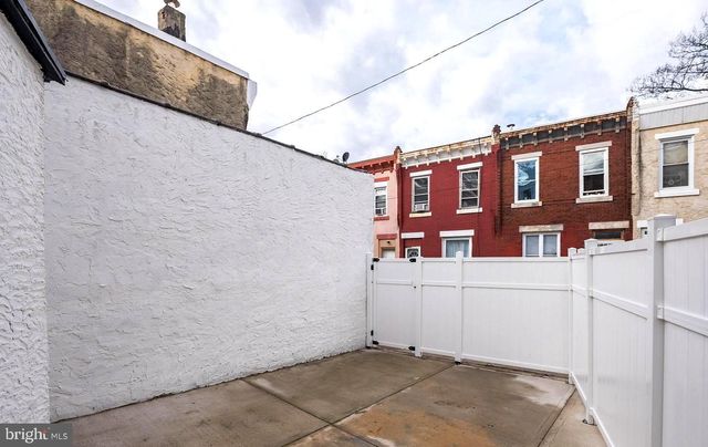 2626 RIDGE AVE, Philadelphia, PA 19121