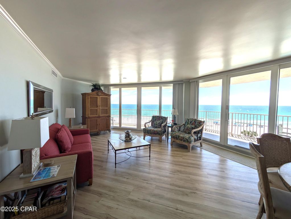 7205 Thomas Drive E601, Panama City Beach, FL 32408