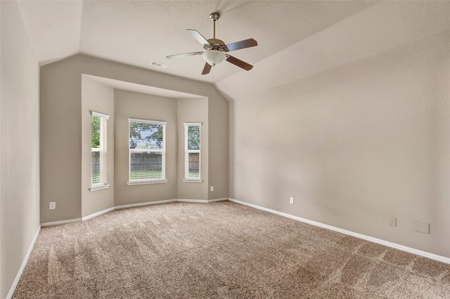 110 S Diamondhead Boulevard, Crosby, TX 77532