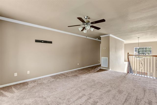 110 S Diamondhead Boulevard, Crosby, TX 77532