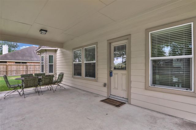 110 S Diamondhead Boulevard, Crosby, TX 77532