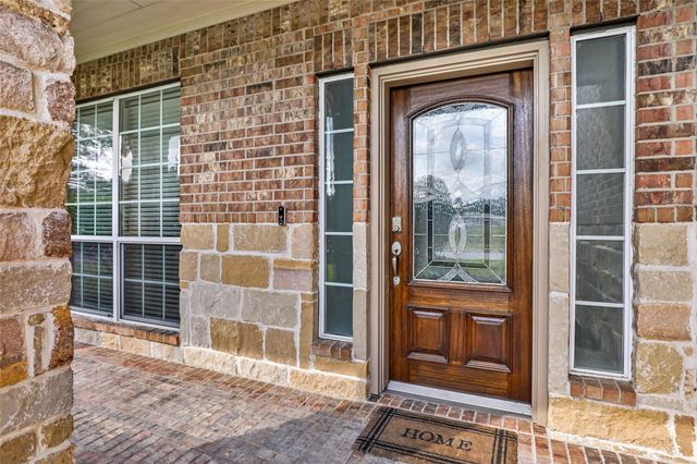 110 S Diamondhead Boulevard, Crosby, TX 77532
