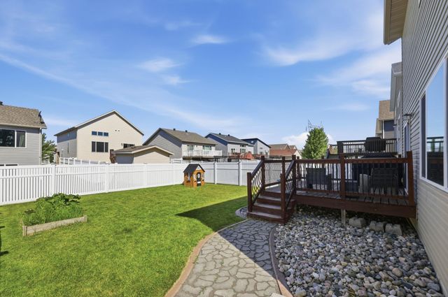 4873 53rd Street S, Fargo, ND 58104