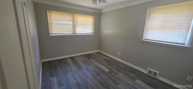 11332 Republic Avenue, Warren, MI 48089