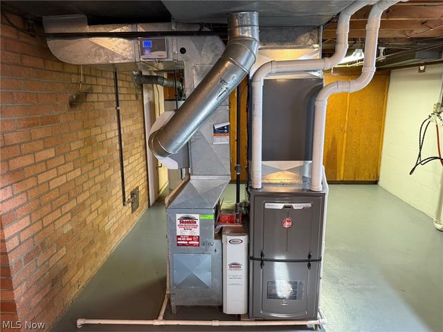 2903 Poplar Street NW, Massillon, OH 44646