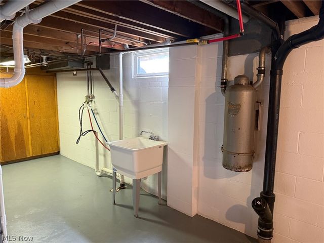 2903 Poplar Street NW, Massillon, OH 44646