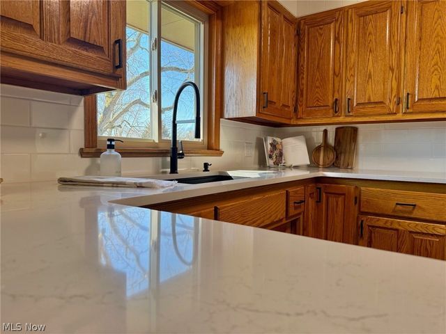 2903 Poplar Street NW, Massillon, OH 44646