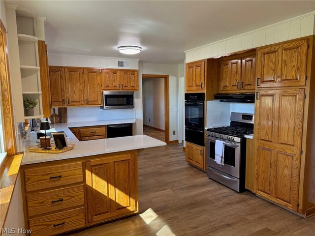 2903 Poplar Street NW, Massillon, OH 44646