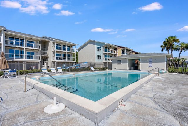 200 Pensacola Beach Road D2, Gulf Breeze, FL 32561