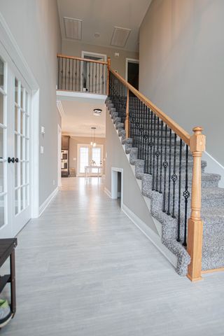 1208 Stillwood Drive, Clarksville, TN 37042