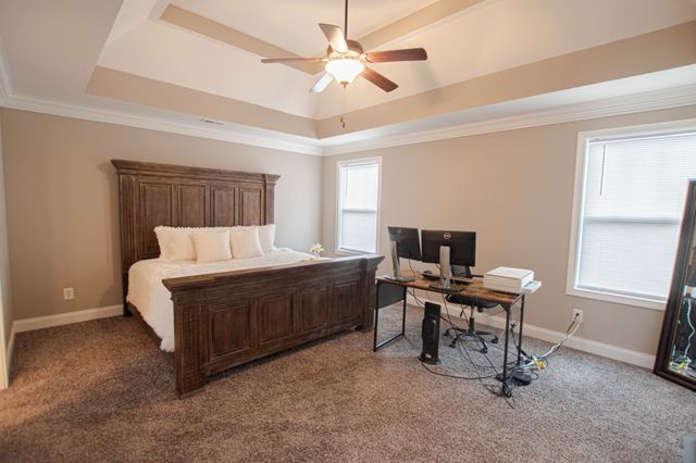 1208 Stillwood Drive, Clarksville, TN 37042