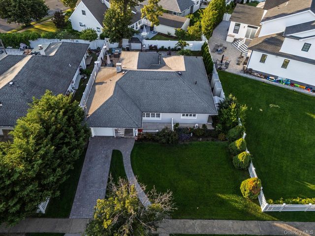 587 Derby Drive S, Oceanside, NY 11572