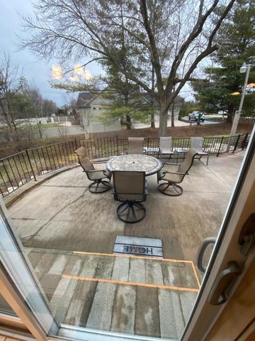 4928 N MEADE STREET, Appleton, WI 54913