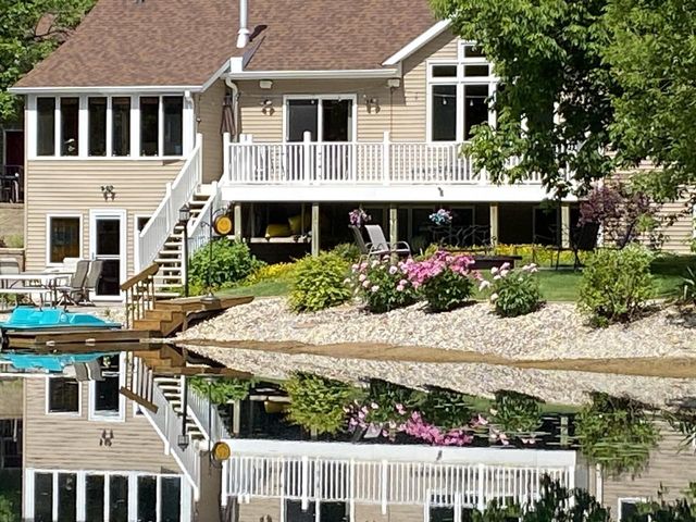 4928 N MEADE STREET, Appleton, WI 54913
