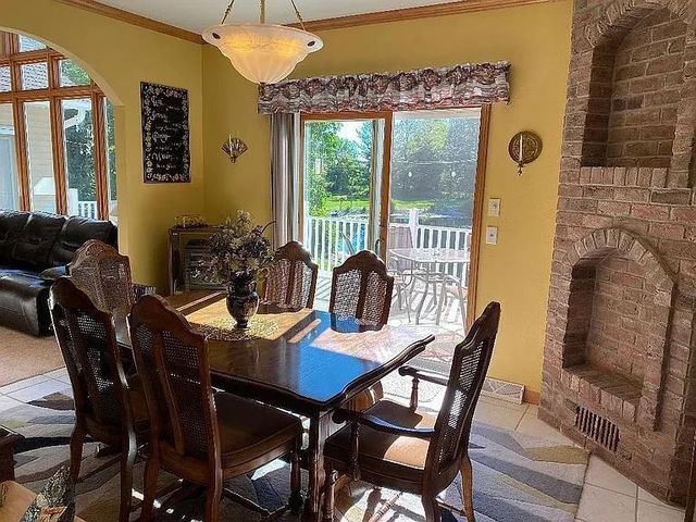 4928 N MEADE STREET, Appleton, WI 54913