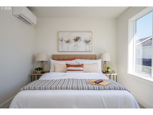 95 Ne 78th Ave, Portland, OR 97213