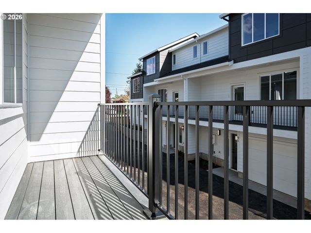 95 Ne 78th Ave, Portland, OR 97213