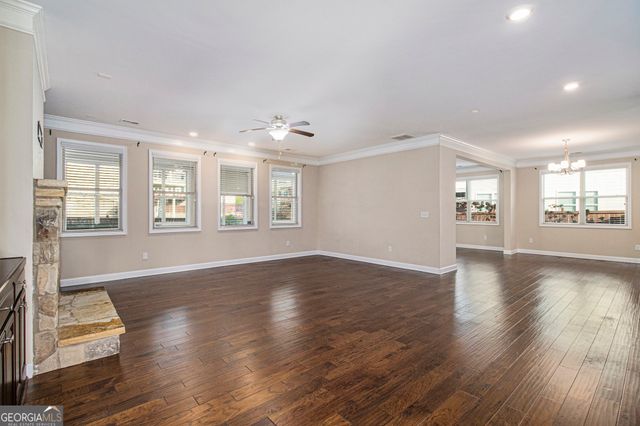 915 Elmsbrook Lane, Alpharetta, GA 30004