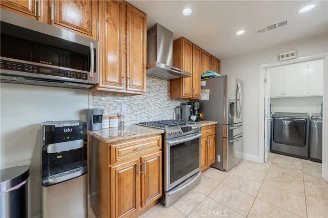 9434 Mclennan Avenue, Northridge, CA 91343