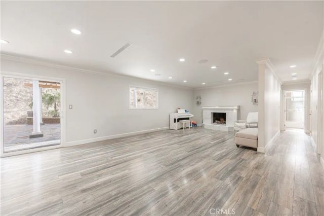 9434 Mclennan Avenue, Northridge, CA 91343