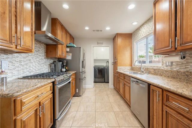 9434 Mclennan Avenue, Northridge, CA 91343