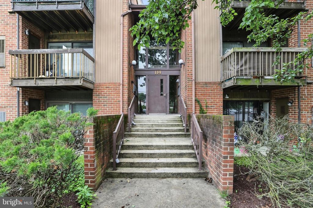 114 MOUNTAIN RD #2C, Glen Burnie, MD 21060