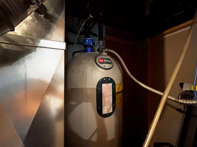 10520 S Dalzell Road, Traverse City, MI 49684