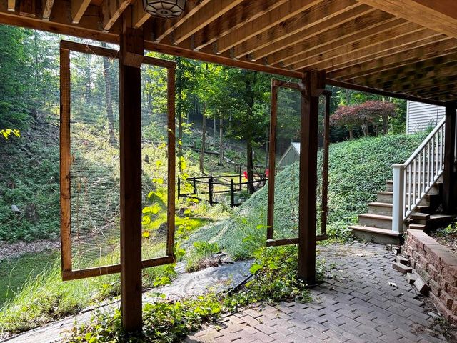 10520 S Dalzell Road, Traverse City, MI 49684