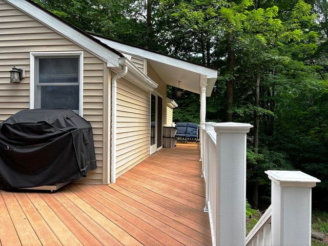 10520 S Dalzell Road, Traverse City, MI 49684