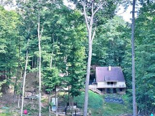 10520 S Dalzell Road, Traverse City, MI 49684