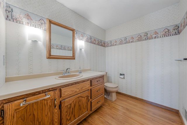 1734 S REBECCA LANE, Appleton, WI 54915