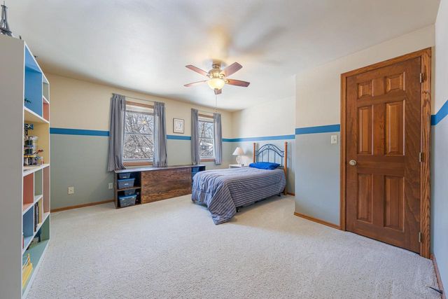 1734 S REBECCA LANE, Appleton, WI 54915