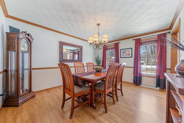 1734 S REBECCA LANE, Appleton, WI 54915