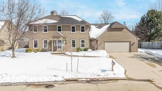 1734 S REBECCA LANE, Appleton, WI 54915
