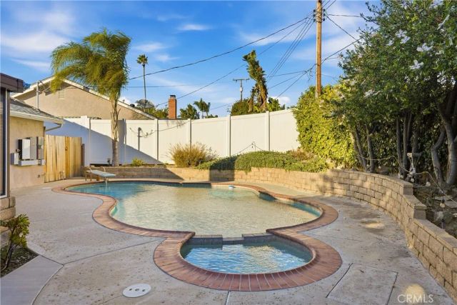 2736 Wanda, Simi Valley, CA 93065