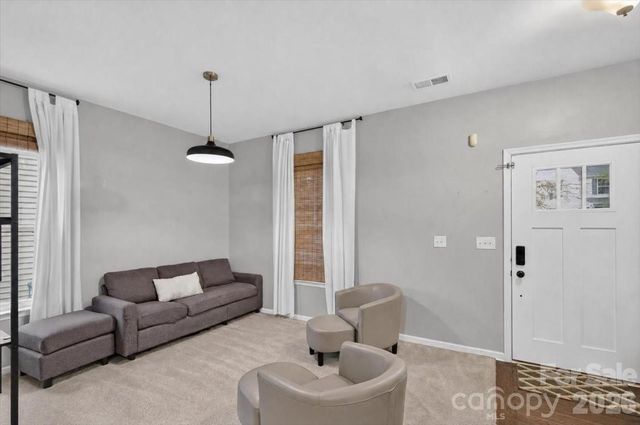 3527 Ettrick Place, Charlotte, NC 28278
