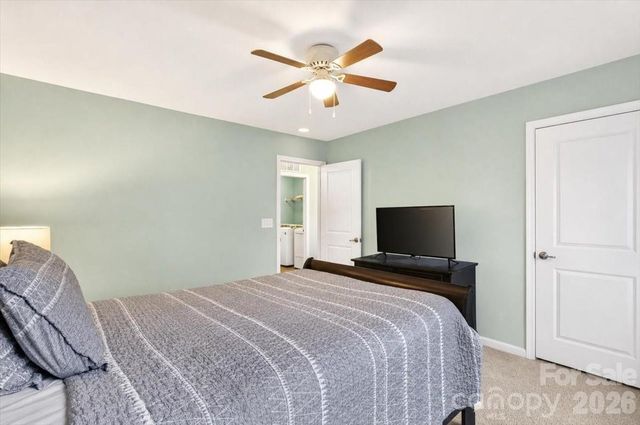 3527 Ettrick Place, Charlotte, NC 28278