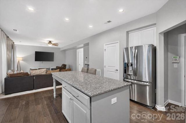 3527 Ettrick Place, Charlotte, NC 28278