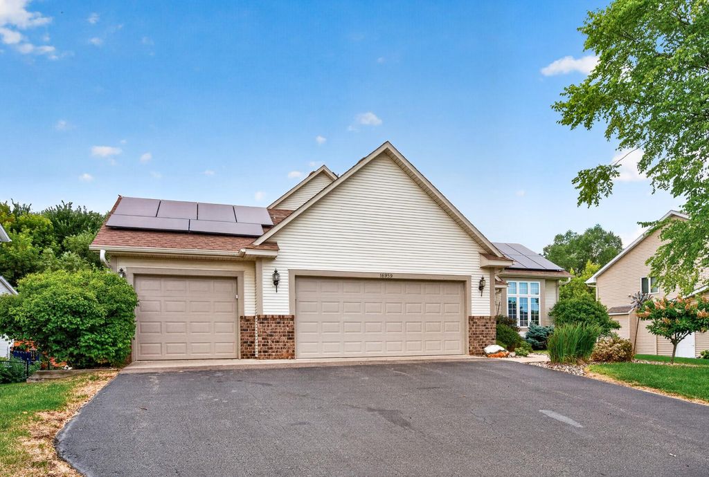 16959 Hubbard Trail, Lakeville, MN 55044 — photo 3