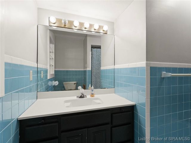 10911 Saint Johns Road, Borden, IN 47106