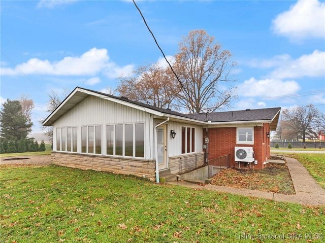 10911 Saint Johns Road, Borden, IN 47106