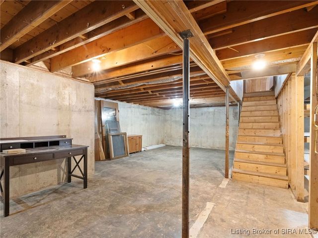 10911 Saint Johns Road, Borden, IN 47106