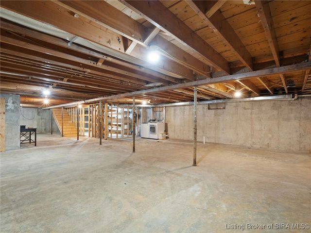 10911 Saint Johns Road, Borden, IN 47106