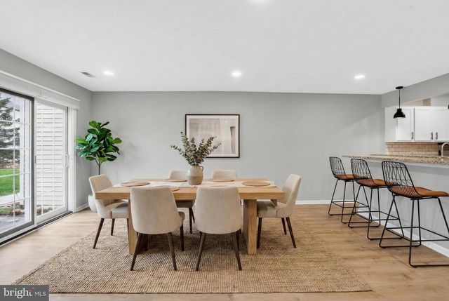 2801 HARVARD CT, North Wales, PA 19454