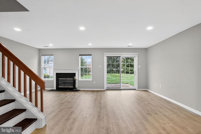 2801 HARVARD CT, North Wales, PA 19454