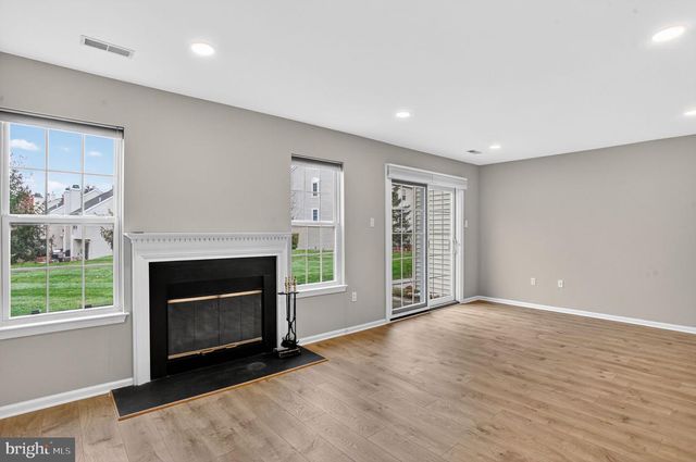 2801 HARVARD CT, North Wales, PA 19454