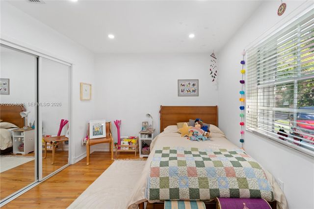 1425 Trillo Ave -, Coral Gables, FL 33146